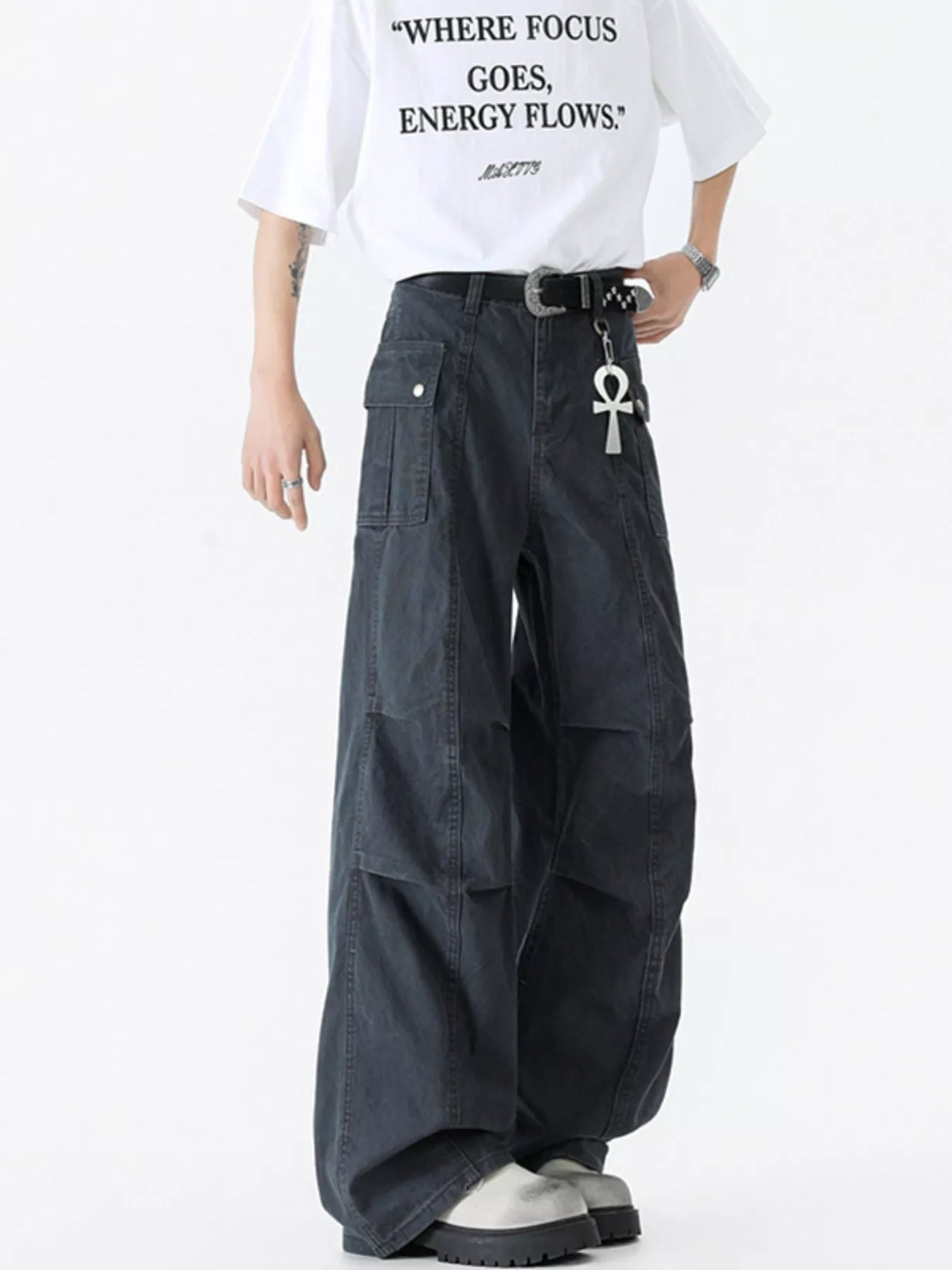Men's Vintage Wide Leg Cargo Jeans - PBNJ FASHIONS