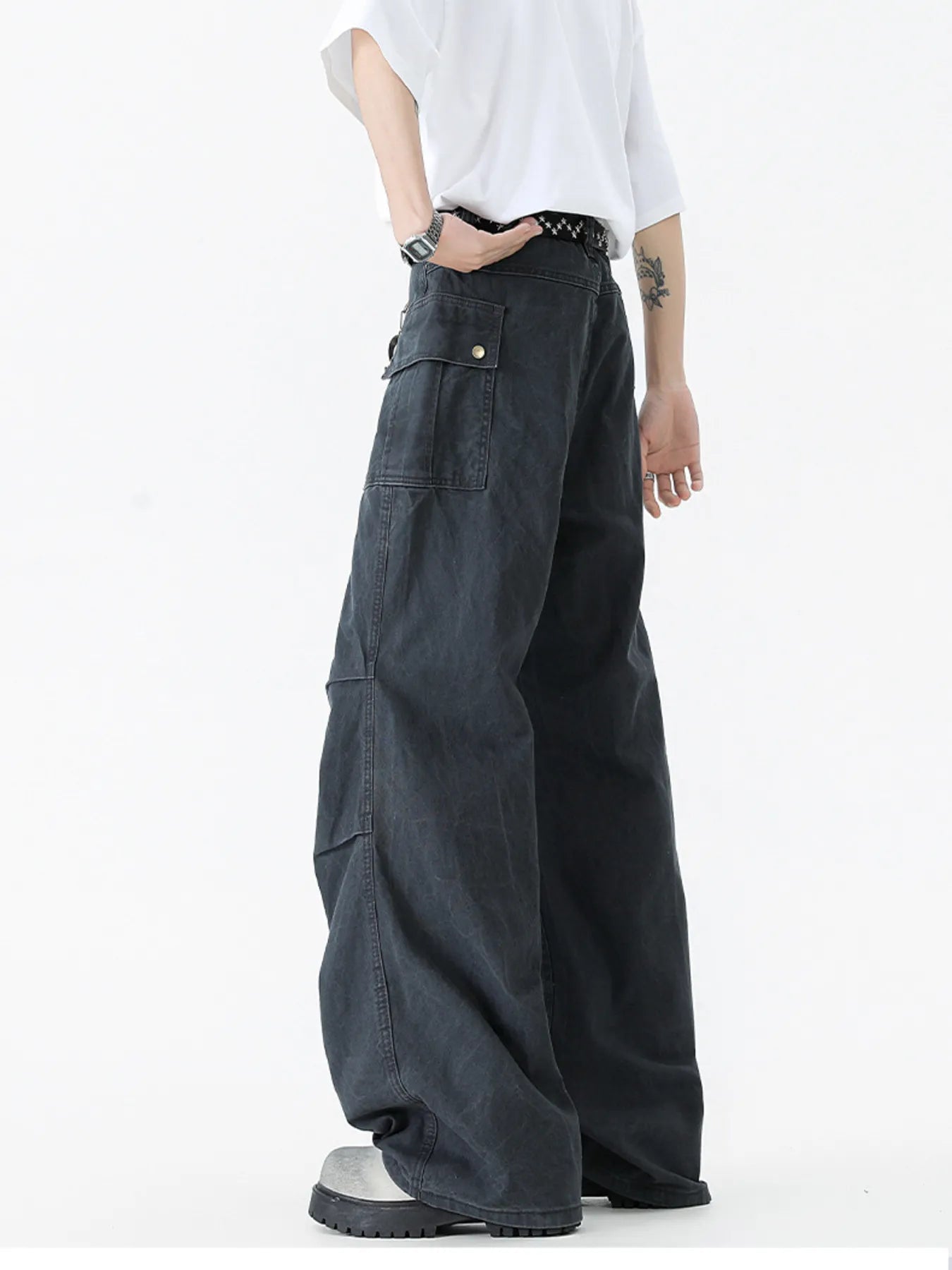 Men's Vintage Wide Leg Cargo Jeans - PBNJ FASHIONS
