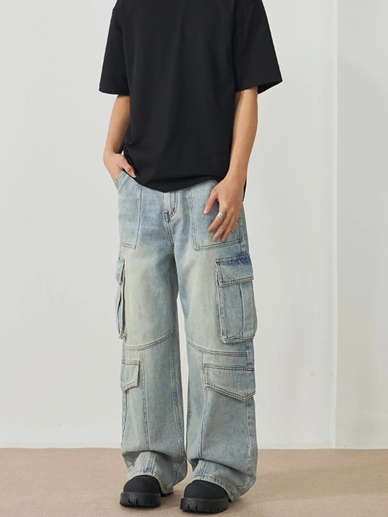 Men's Wash Wide Leg Cargo Jeans - PBNJ FASHIONS