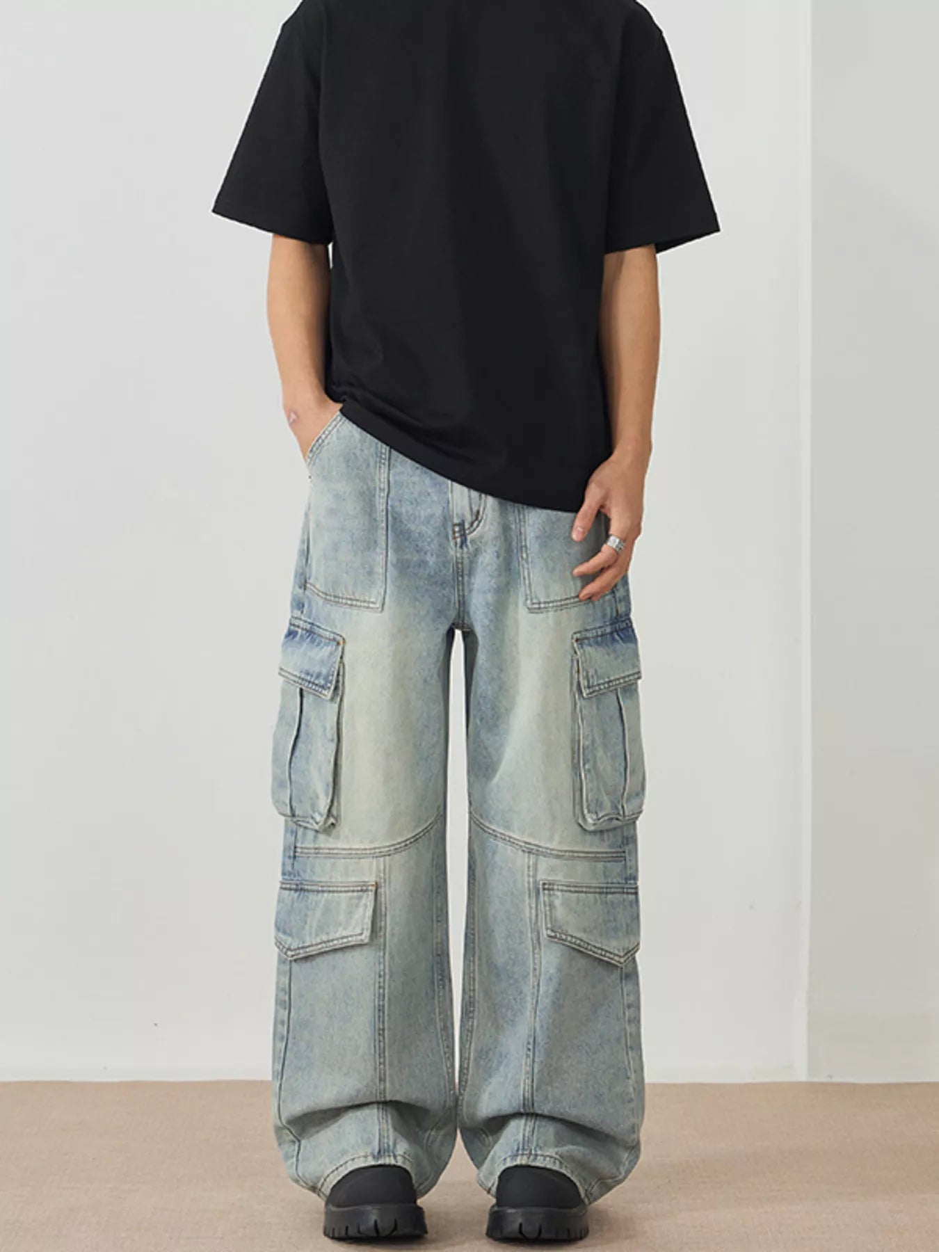 Men's Wash Wide Leg Cargo Jeans - PBNJ FASHIONS