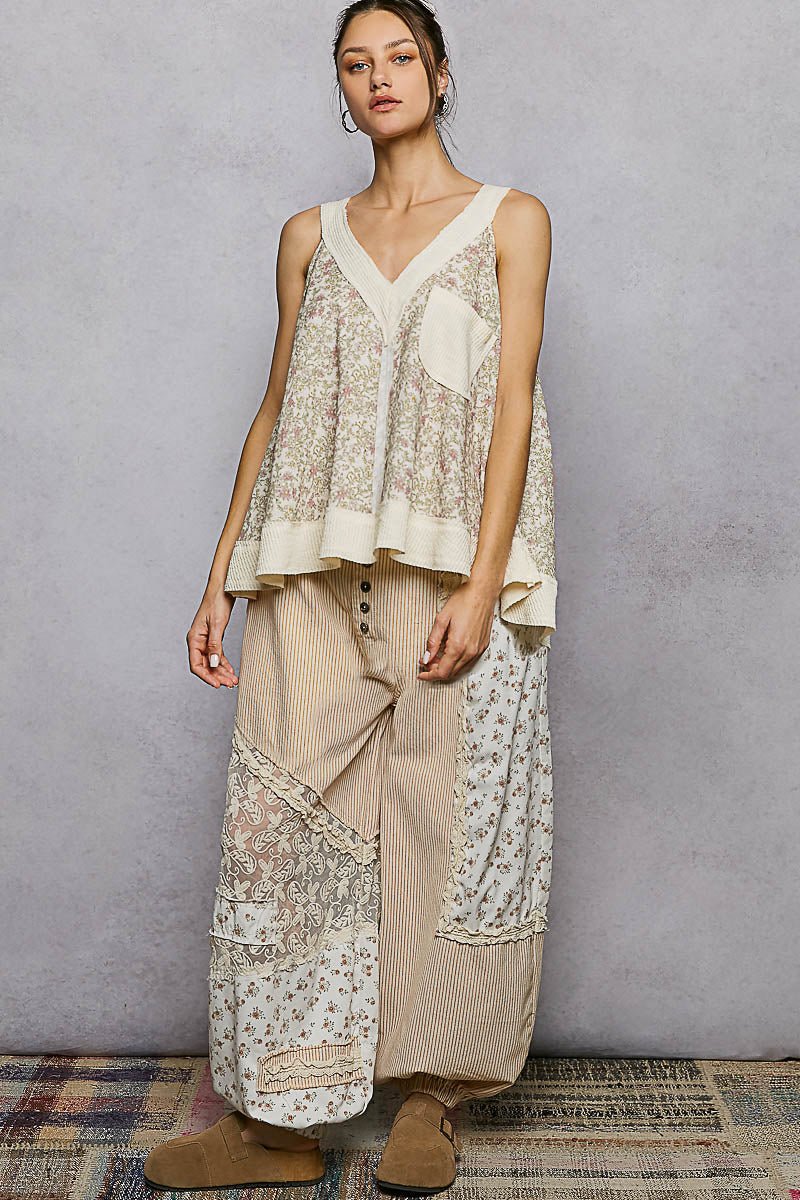 POL Floral V - Neck Tank with Front Pocket - PBNJ FASHIONS