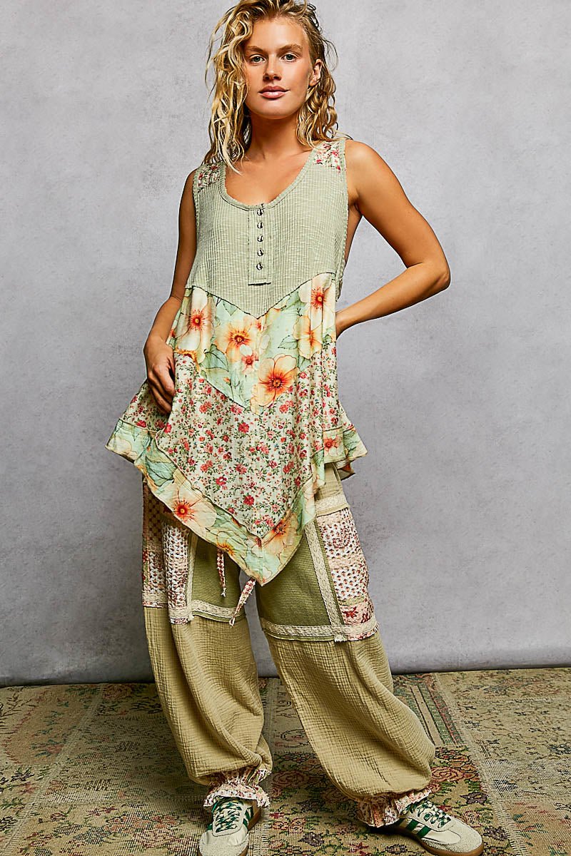 POL Round Neck Ribbed Tank with Woven Print Patch - PBNJ FASHIONS