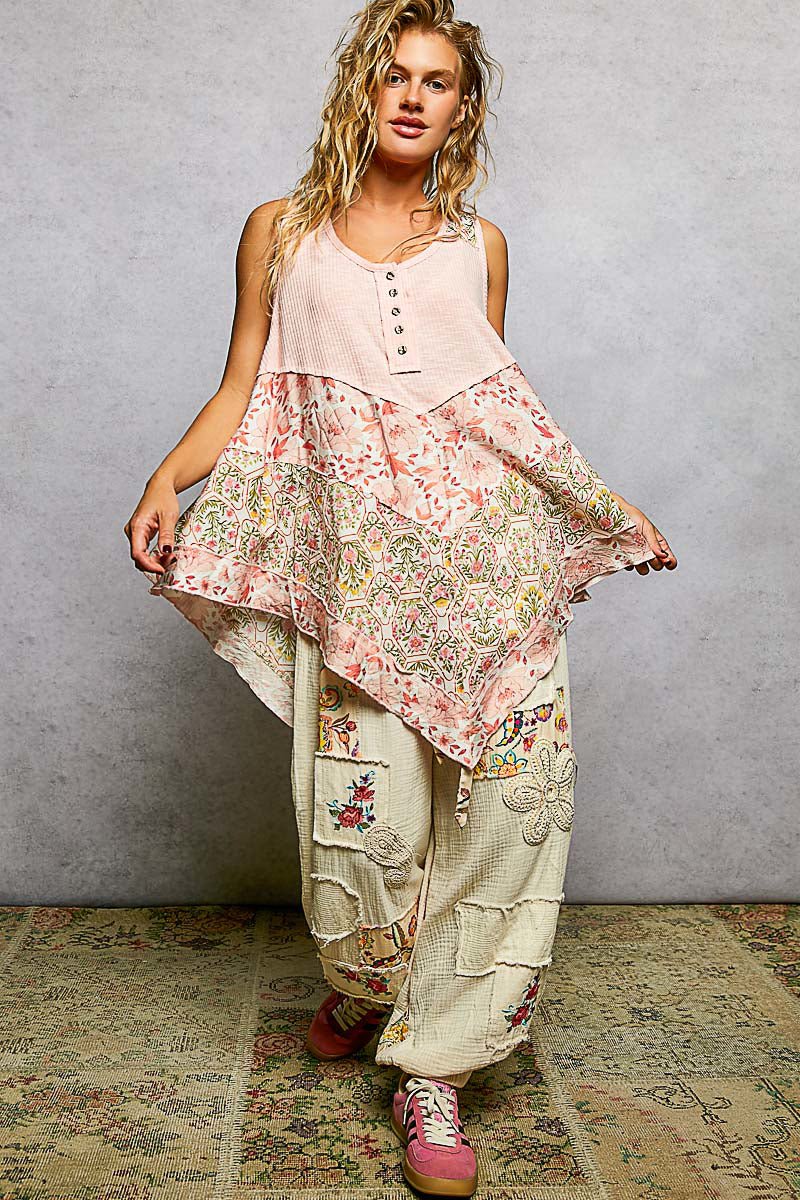 POL Round Neck Ribbed Tank with Woven Print Patch - PBNJ FASHIONS