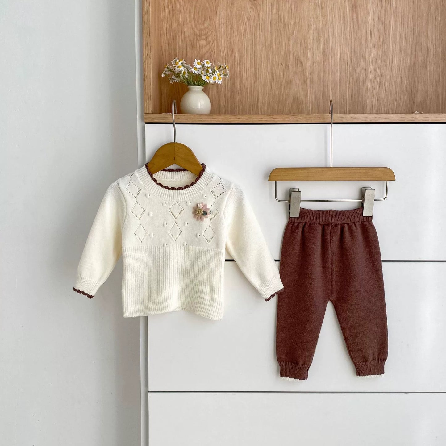 Arrival Autumn Baby Girls Long Sleeves Geometric Pattern Knitted Top Sweater and Long Trousers Clothing Set-3