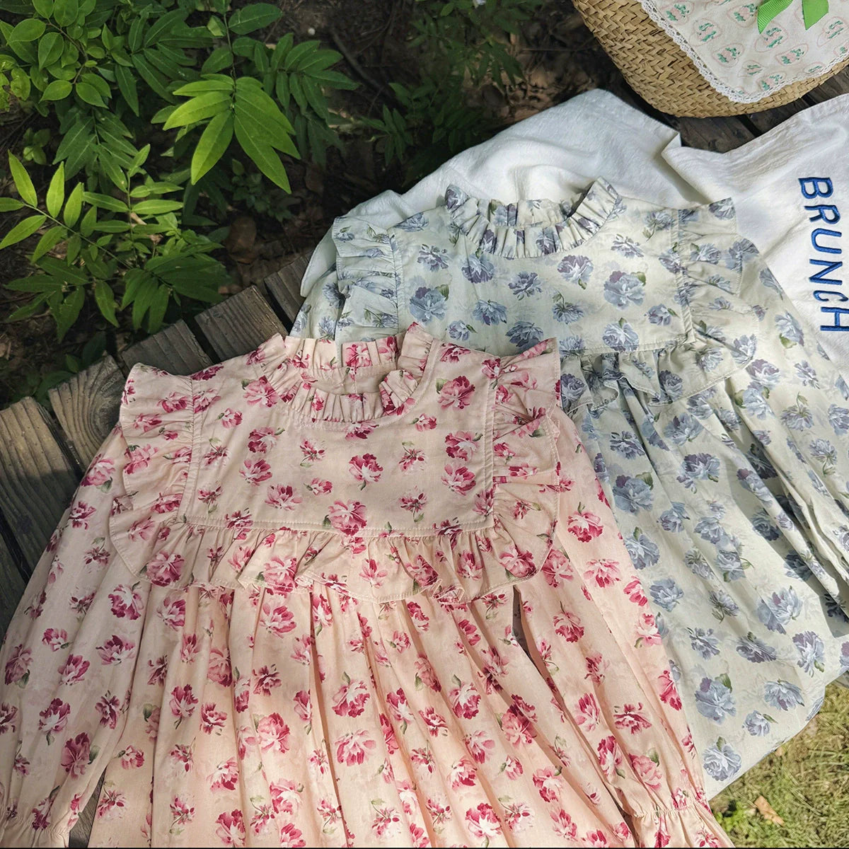 Arrival Autumn Girls Vintage Floral Pattern Long Sleeves Ruffle Neck Dress-3