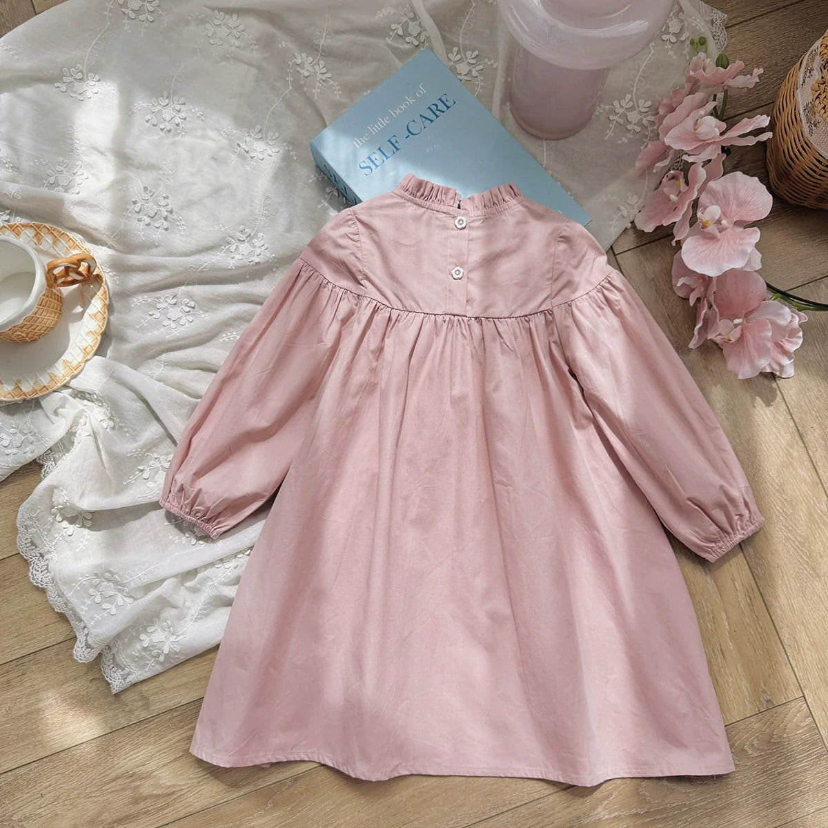 Arrival Autumn Girls Flowers Embroidery Pattern Long Sleeves Ruffle Neck Dress-3