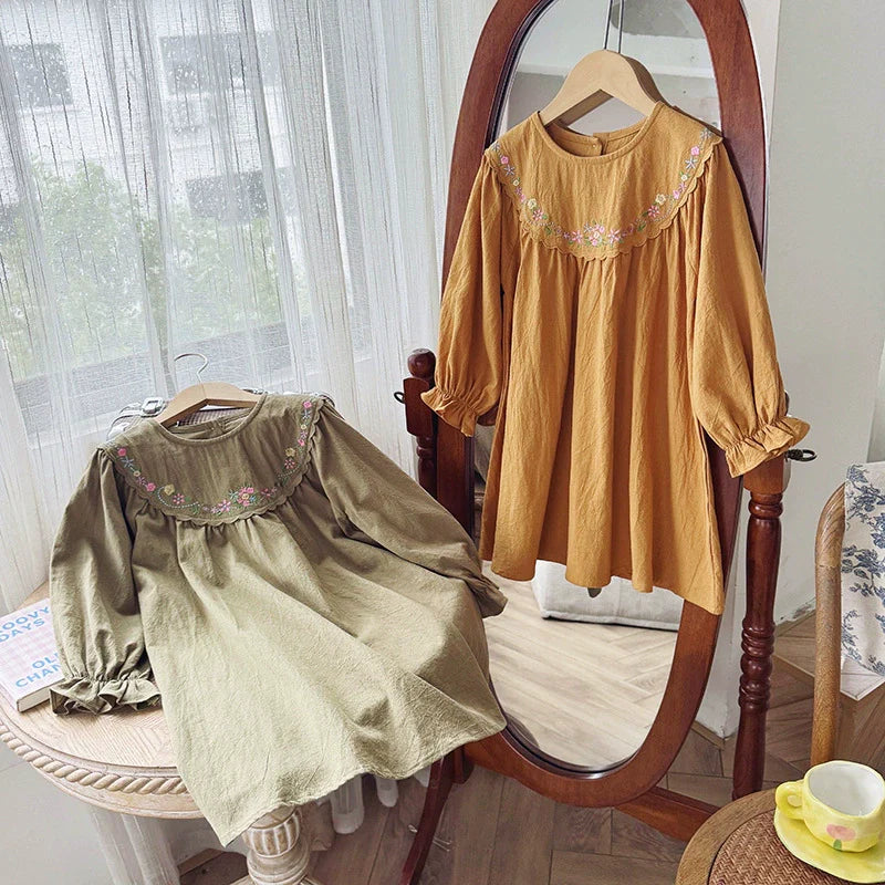 Arrival Autumn Girls Flowers Embroidery Pattern Long Sleeves Dress-0