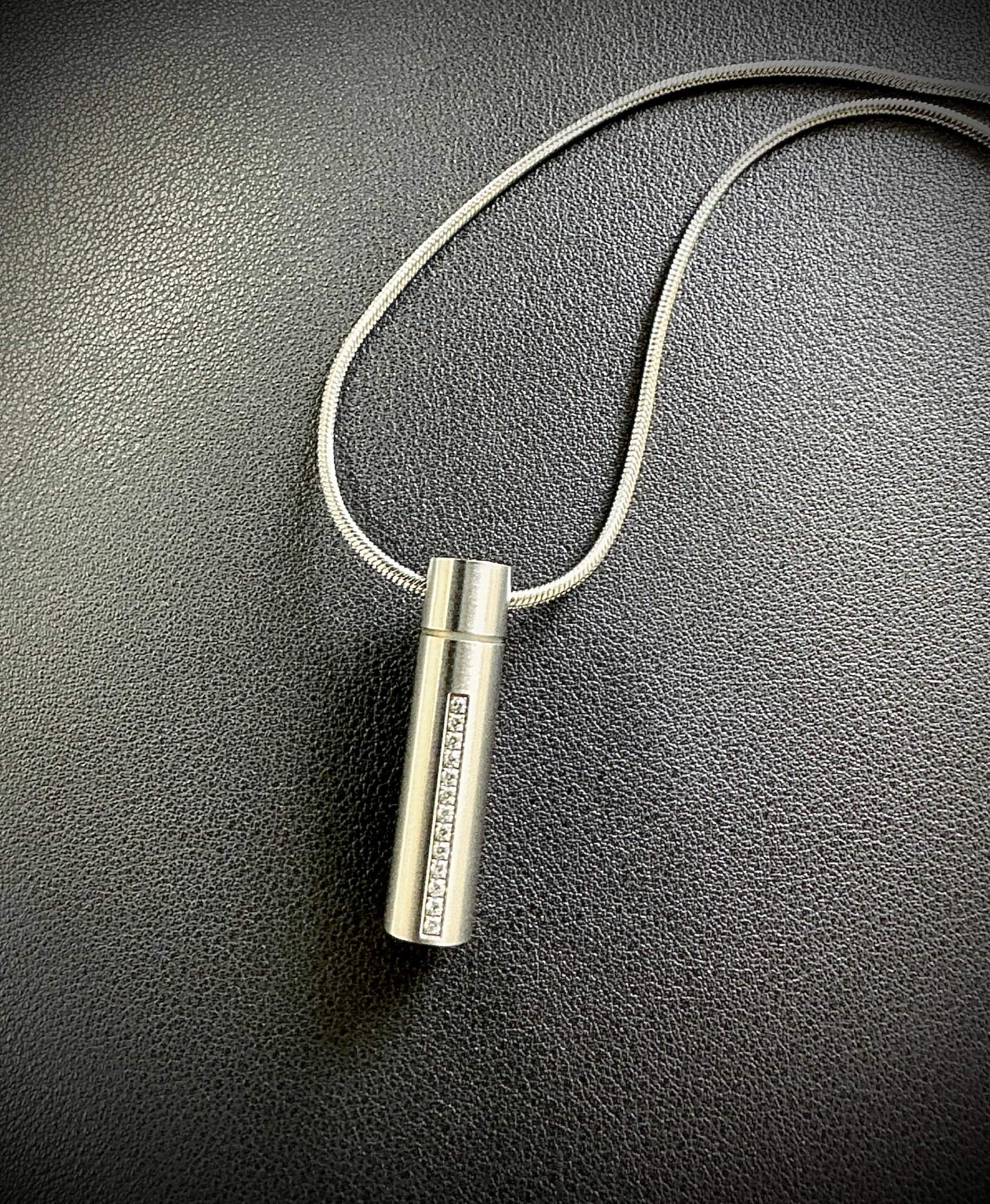 PT1004L B.Tiff Personalized Oil Diffuser Pendant Necklace - PBNJ FASHIONS