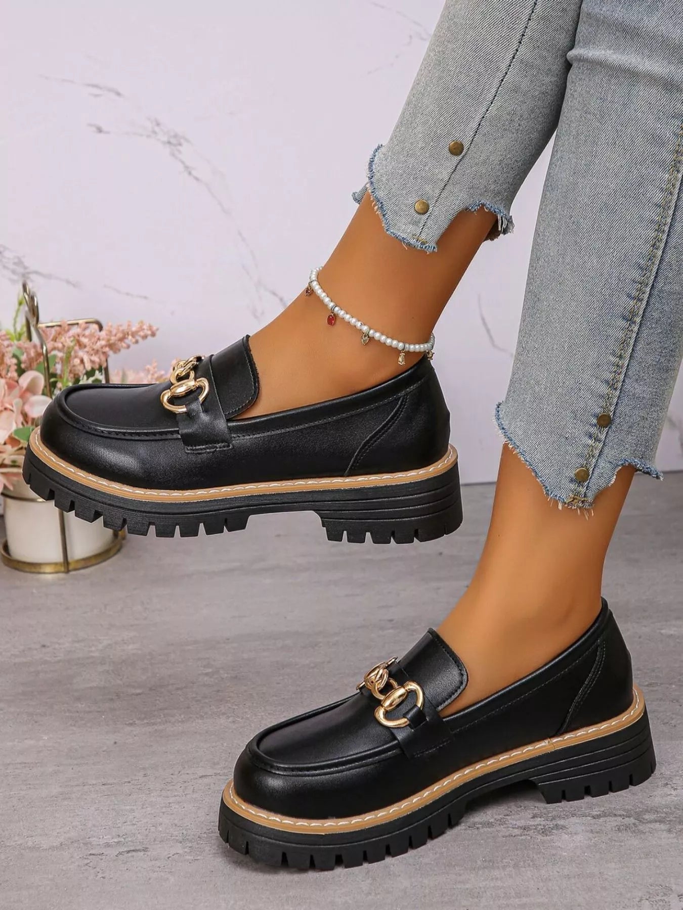 Round Toe Platform Loafers - PBNJ FASHIONS