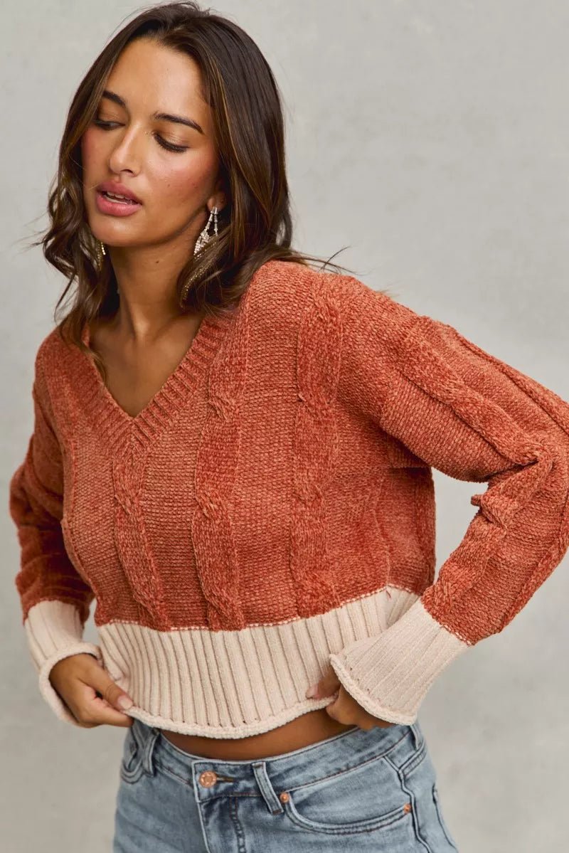 SO ME Chenille Cable Knit V Neck Contrast Cropped Sweater - PBNJ FASHIONS