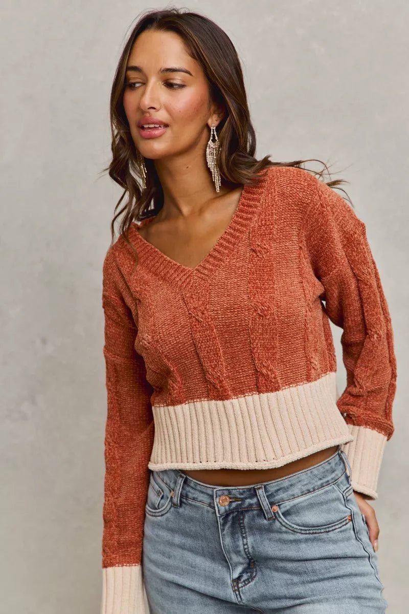 SO ME Chenille Cable Knit V Neck Contrast Cropped Sweater - PBNJ FASHIONS