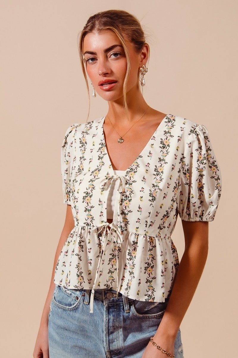SO ME Floral Print Tie Front Shirred Hem Blouse - PBNJ FASHIONS