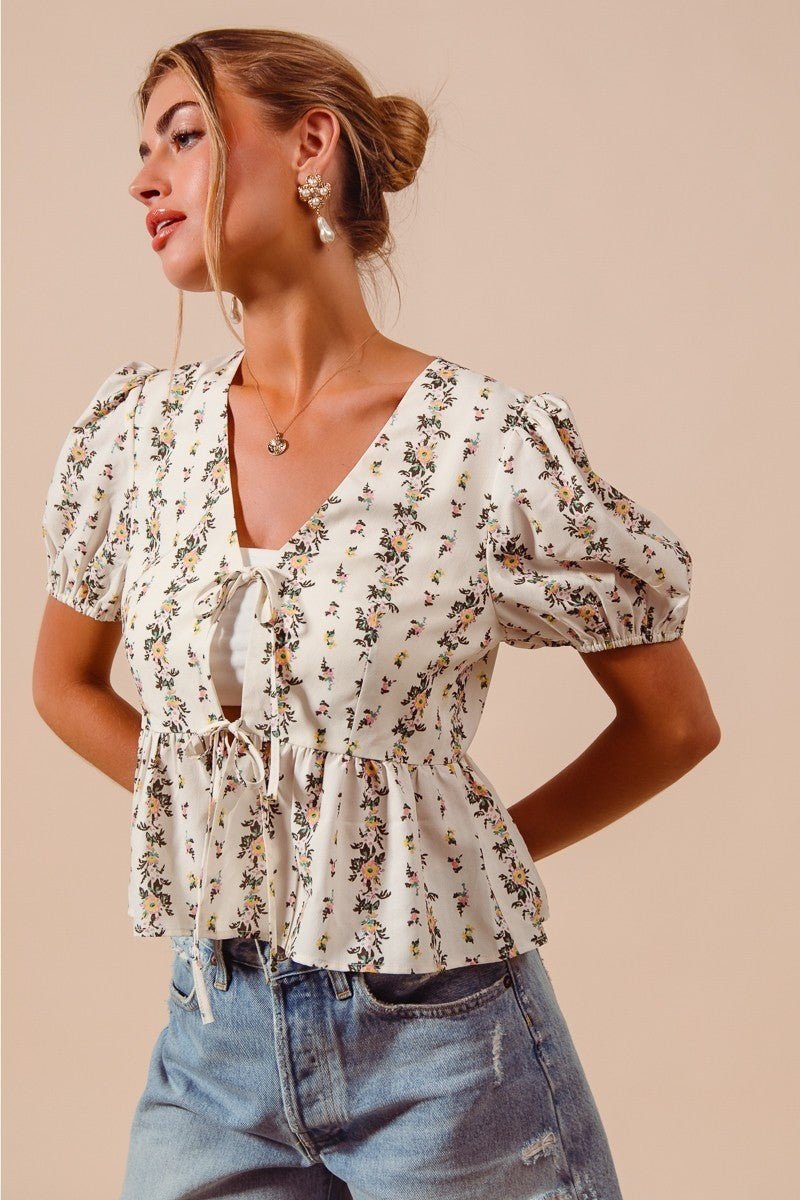 SO ME Floral Print Tie Front Shirred Hem Blouse - PBNJ FASHIONS