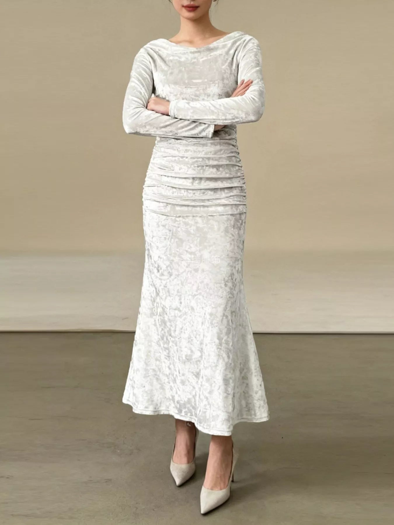 Velvet Ruched Bodycon Midi Dress - PBNJ FASHIONS